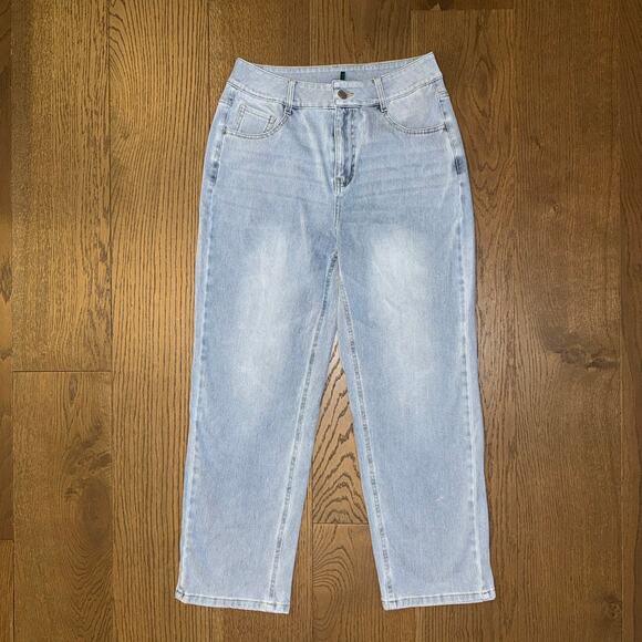 Halara Flex High Waisted Straight Leg Washed Casual Jeans with Pockets Medium - Picture 1 of 4